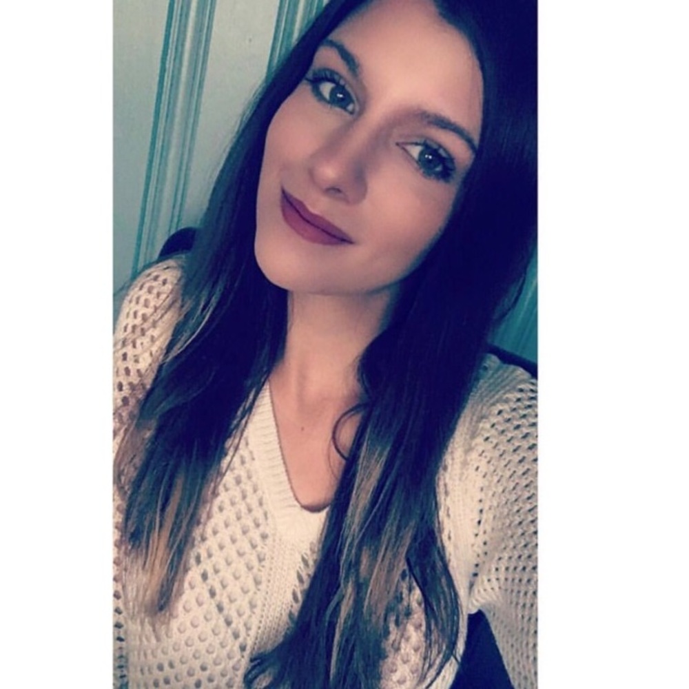 Meet your Posher, Lauren